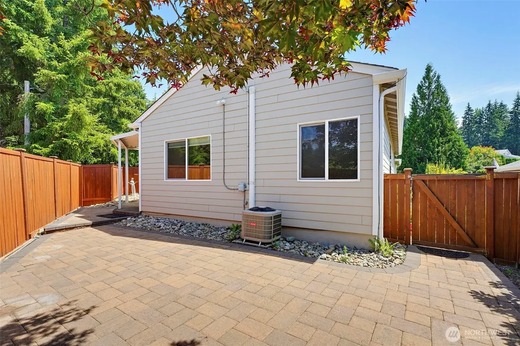 6288 Harbor Sunset Lane Gig Harbor WA 98335