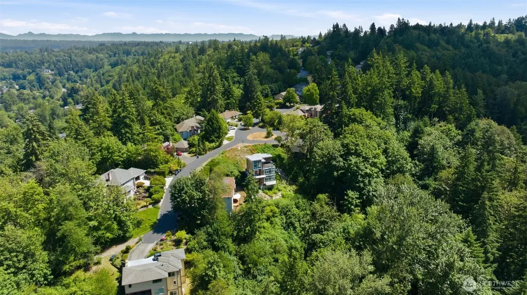 17419 102nd Avenue NE Bothell WA 98011