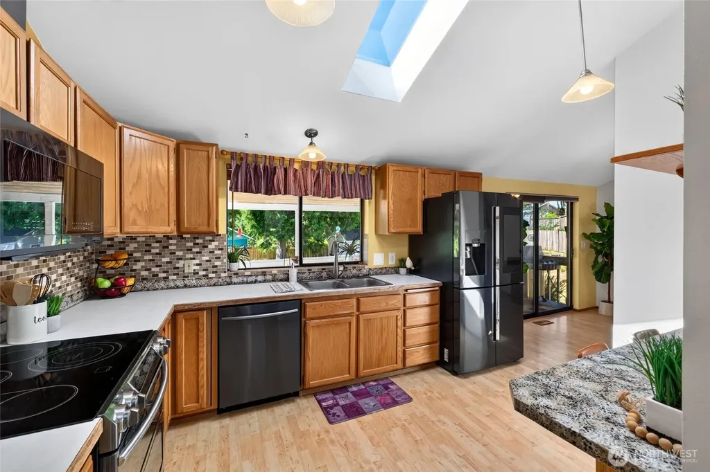 18604 73rd Street E Bonney Lake WA 98391