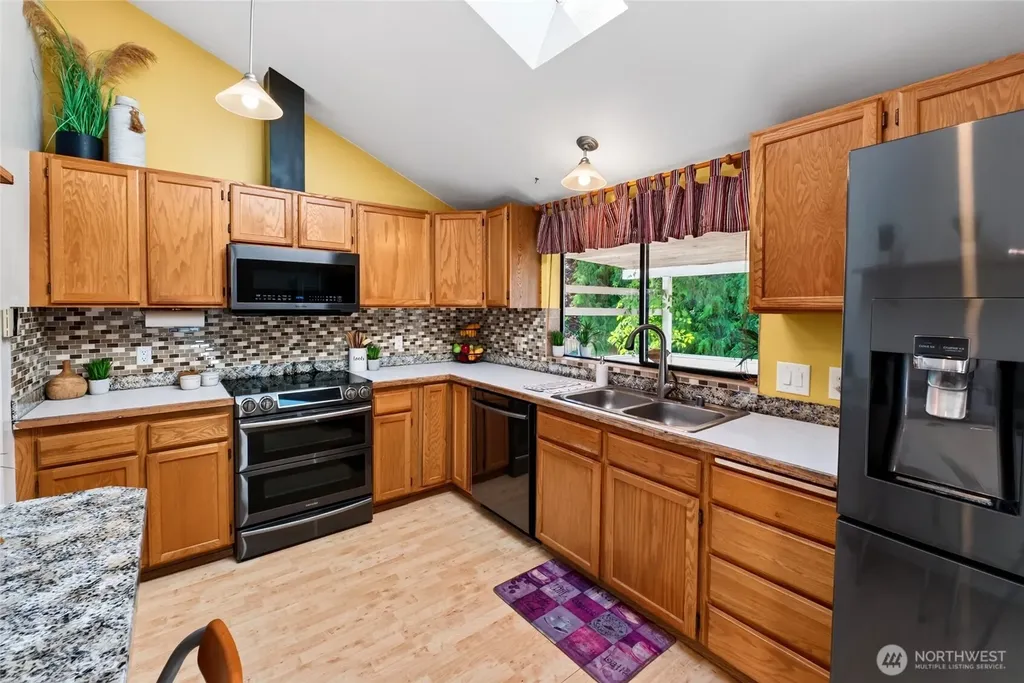 18604 73rd Street E Bonney Lake WA 98391