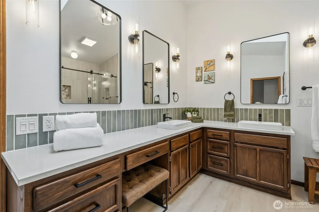 15317 NE Winsor Drive Brush Prairie WA 98606