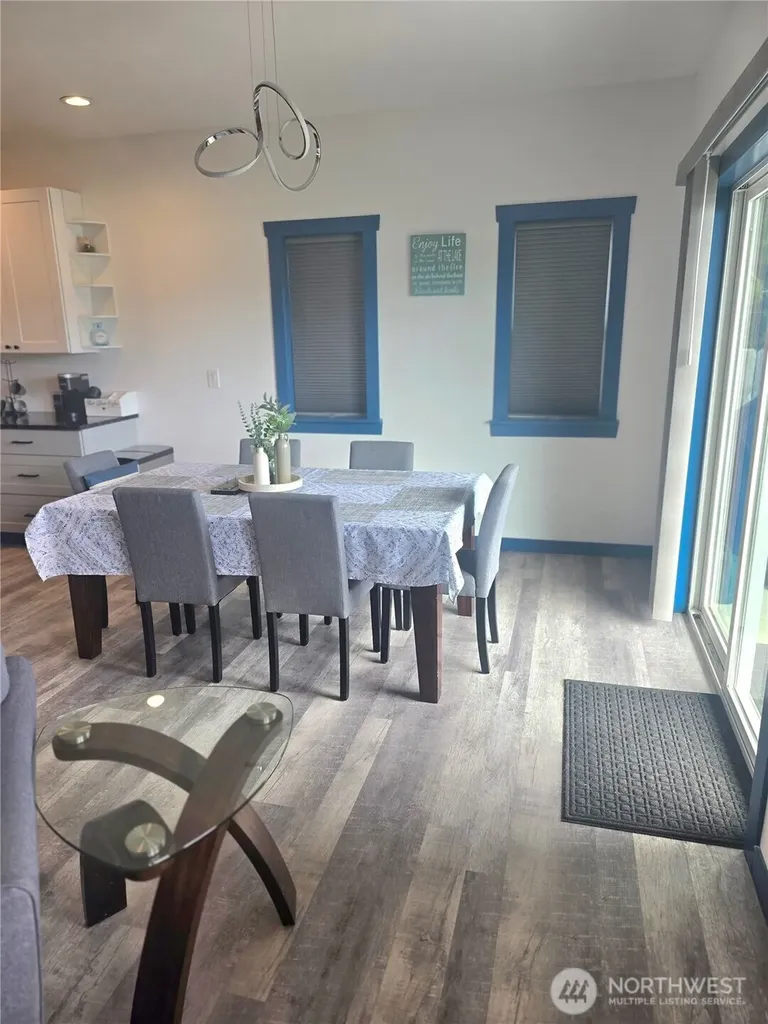 574 Weatherwax Loop NE Ocean Shores WA 98569