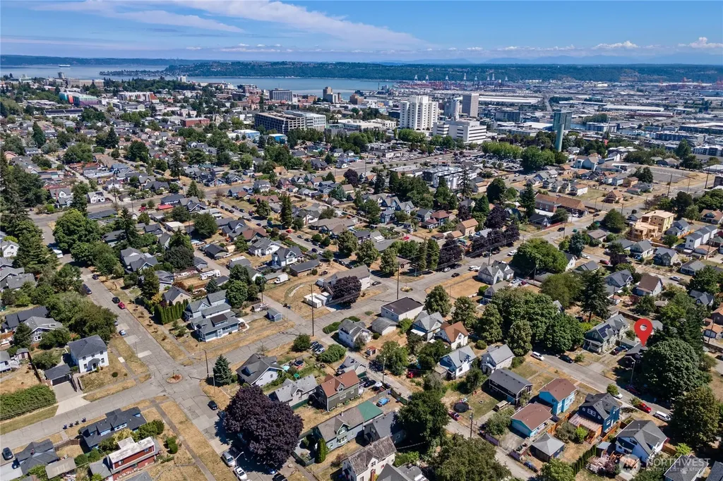 2121 S M Street Tacoma WA 98405