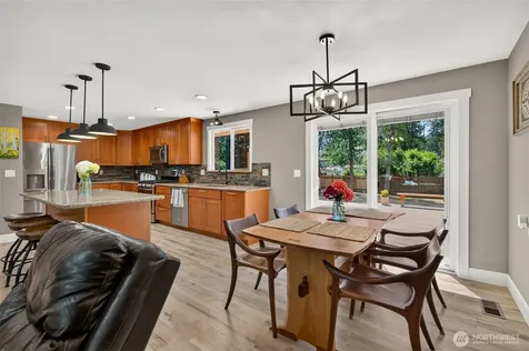 413 Thrasher Avenue NE North Bend WA 98045