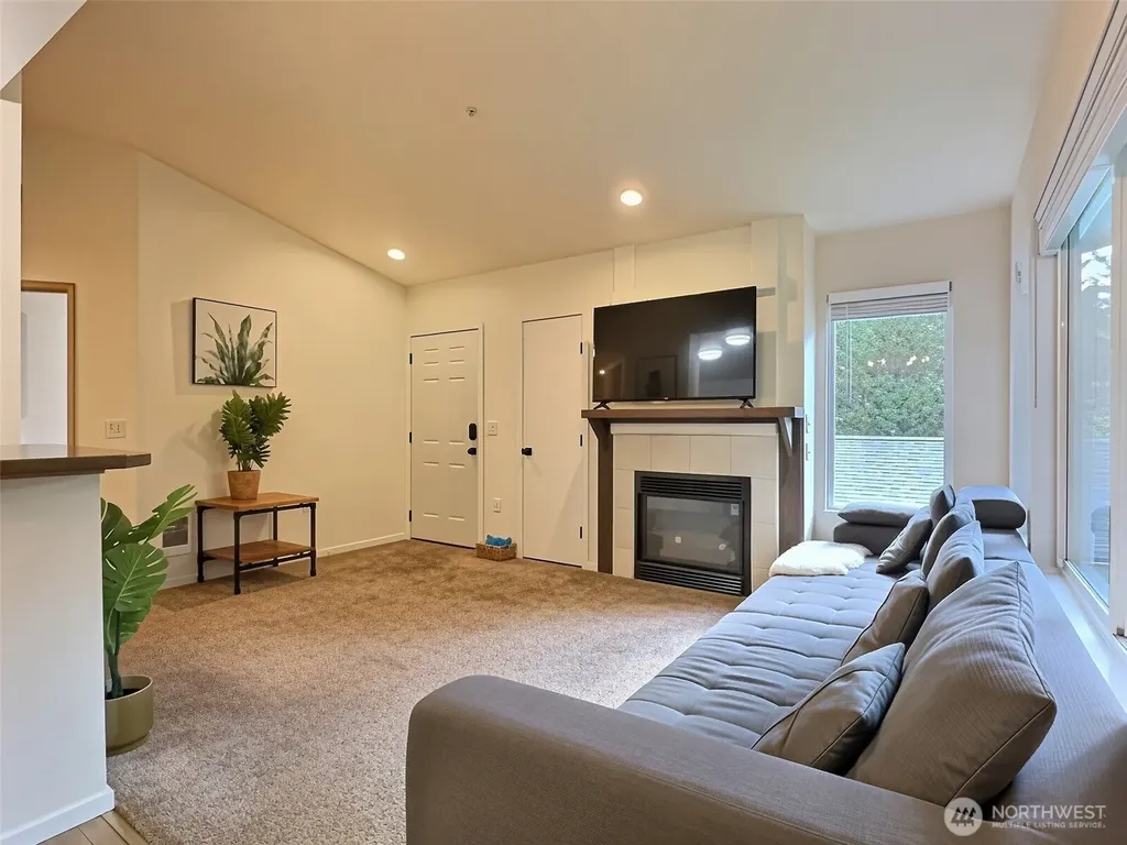 11130 SE 208th Street Kent WA 98031