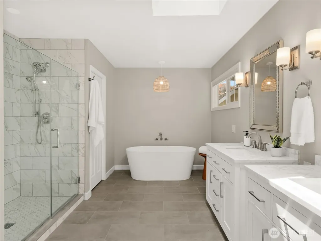 23420 SE 28th Court Sammamish WA 98075