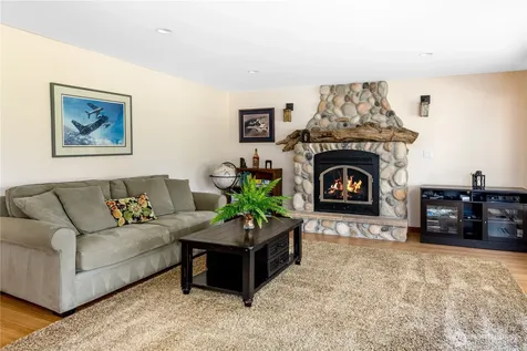 14812 SE 170th Street Renton WA 98058