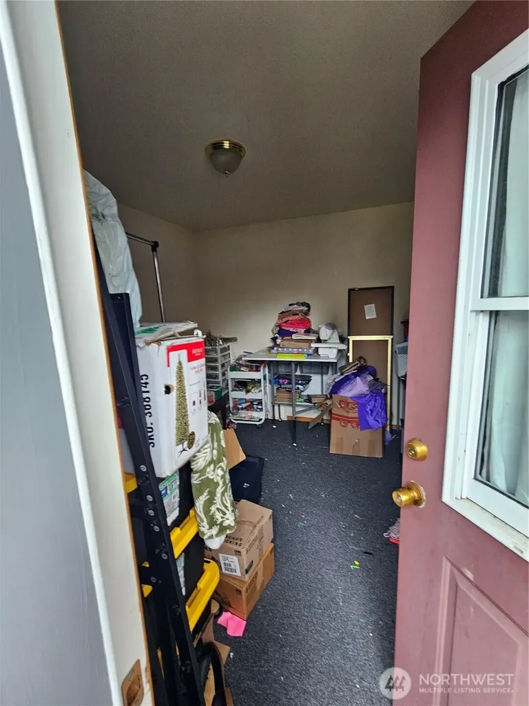 2916 Russell Road Centralia WA 98531
