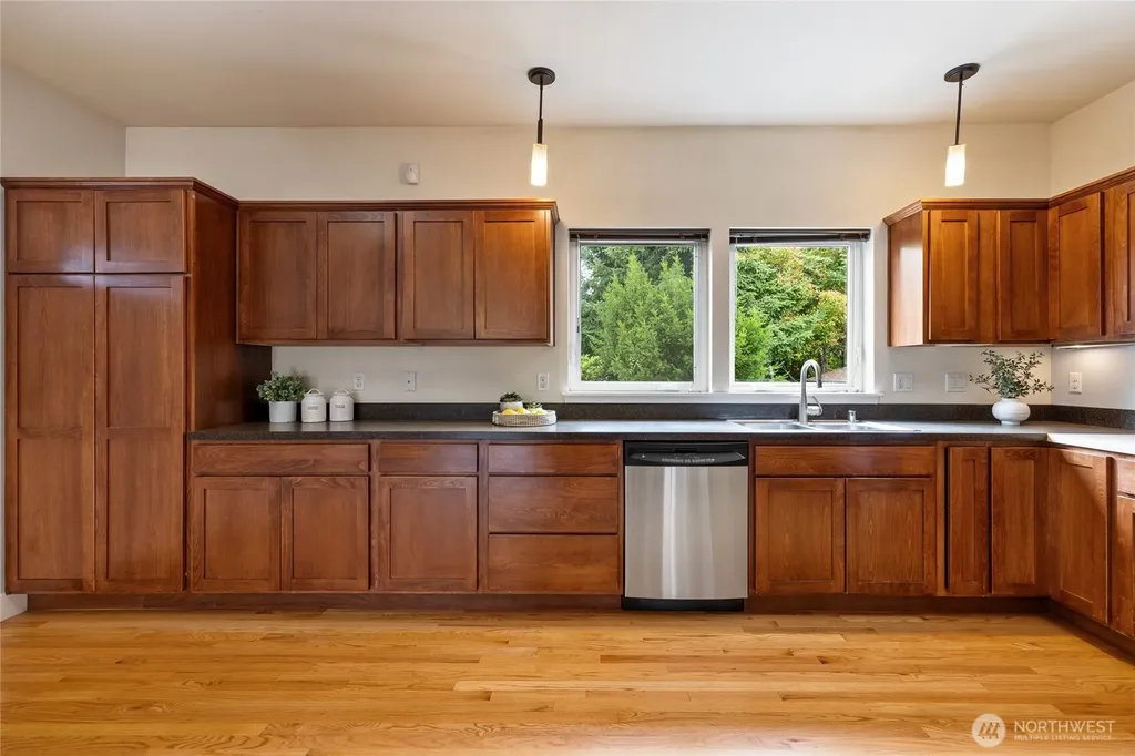1904 N Proctor Street Tacoma WA 98406
