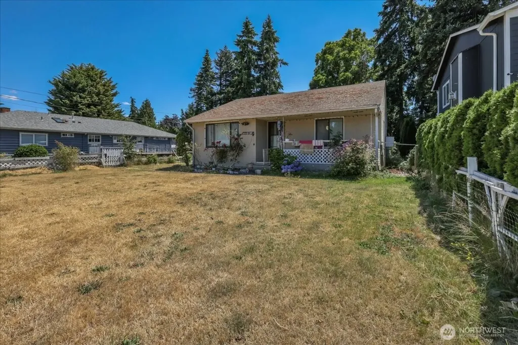 3039 S 200th Street Seatac WA 98198