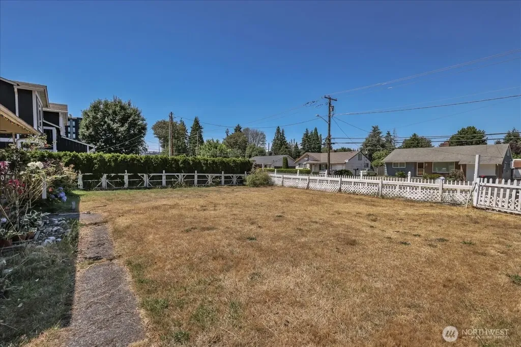 3039 S 200th Street Seatac WA 98198