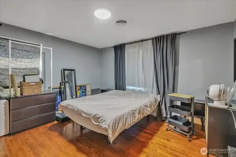 3039 S 200th Street Seatac WA 98198