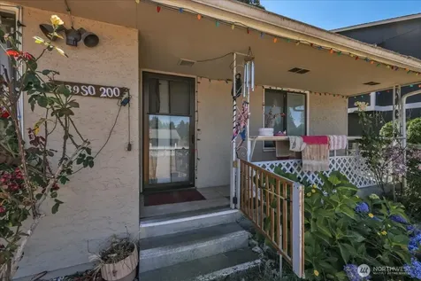 3039 S 200th Street Seatac WA 98198