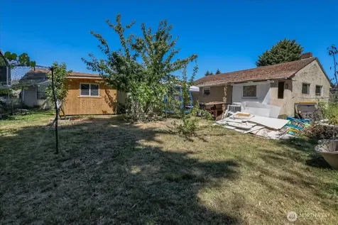 3039 S 200th Street Seatac WA 98198
