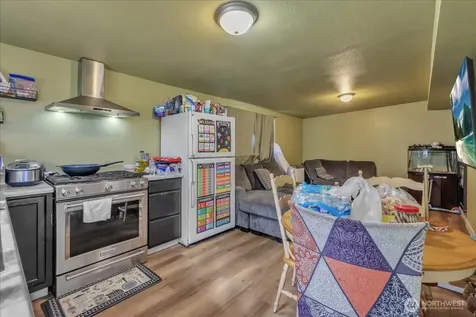 3039 S 200th Street Seatac WA 98198