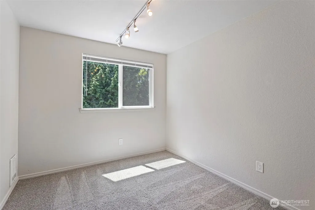 2108 186th Place SE Bothell WA 98012