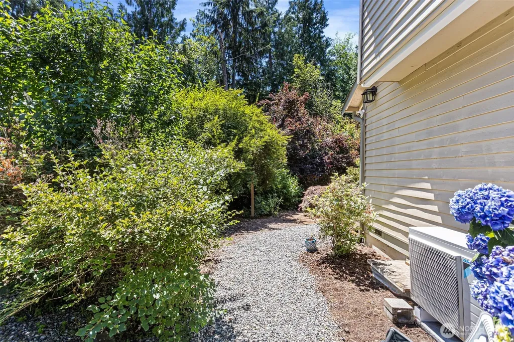 2108 186th Place SE Bothell WA 98012
