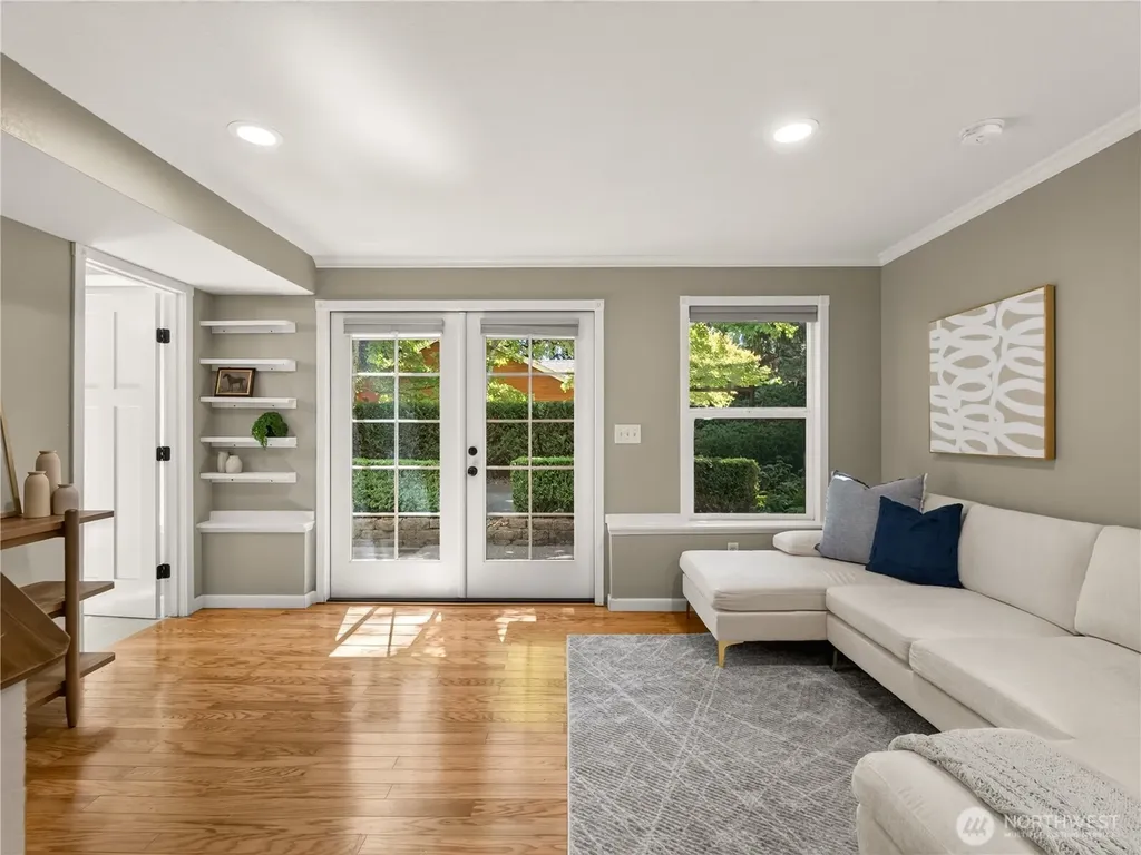 420 222nd Avenue NE Sammamish WA 98074