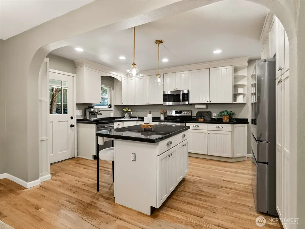 420 222nd Avenue NE Sammamish WA 98074
