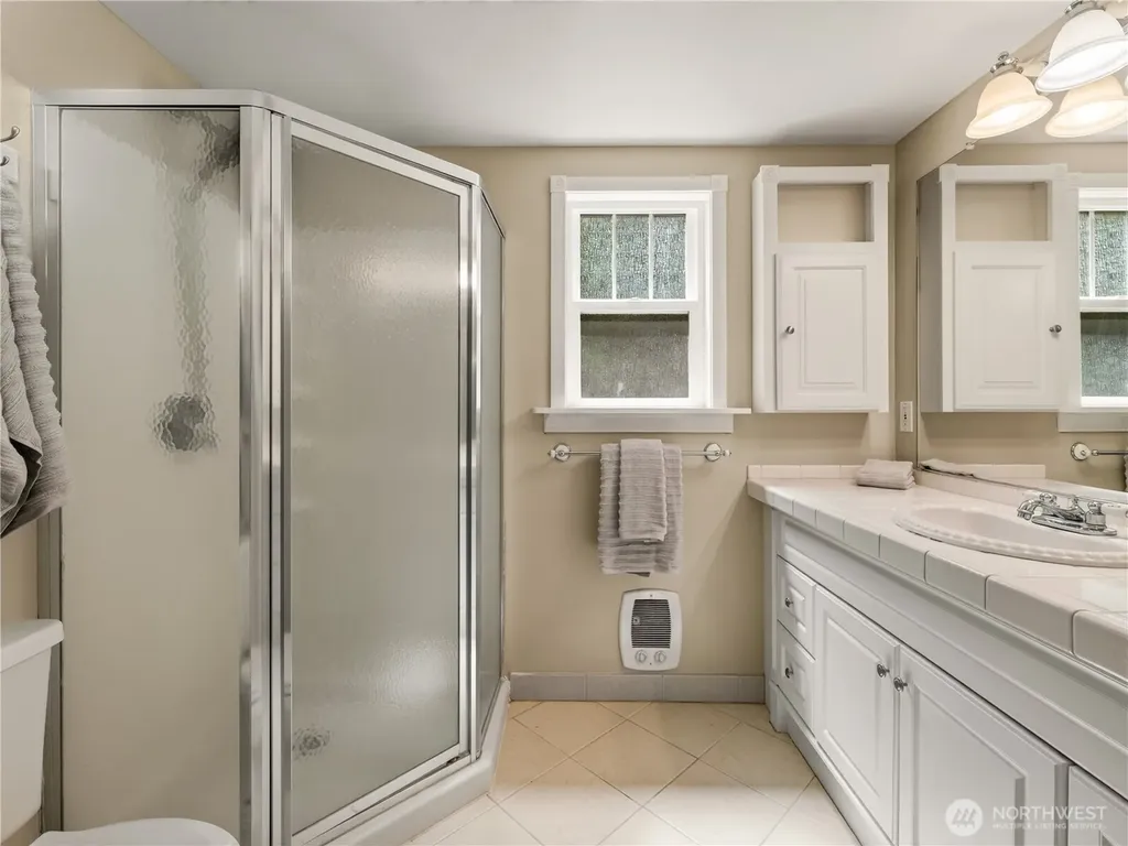 420 222nd Avenue NE Sammamish WA 98074