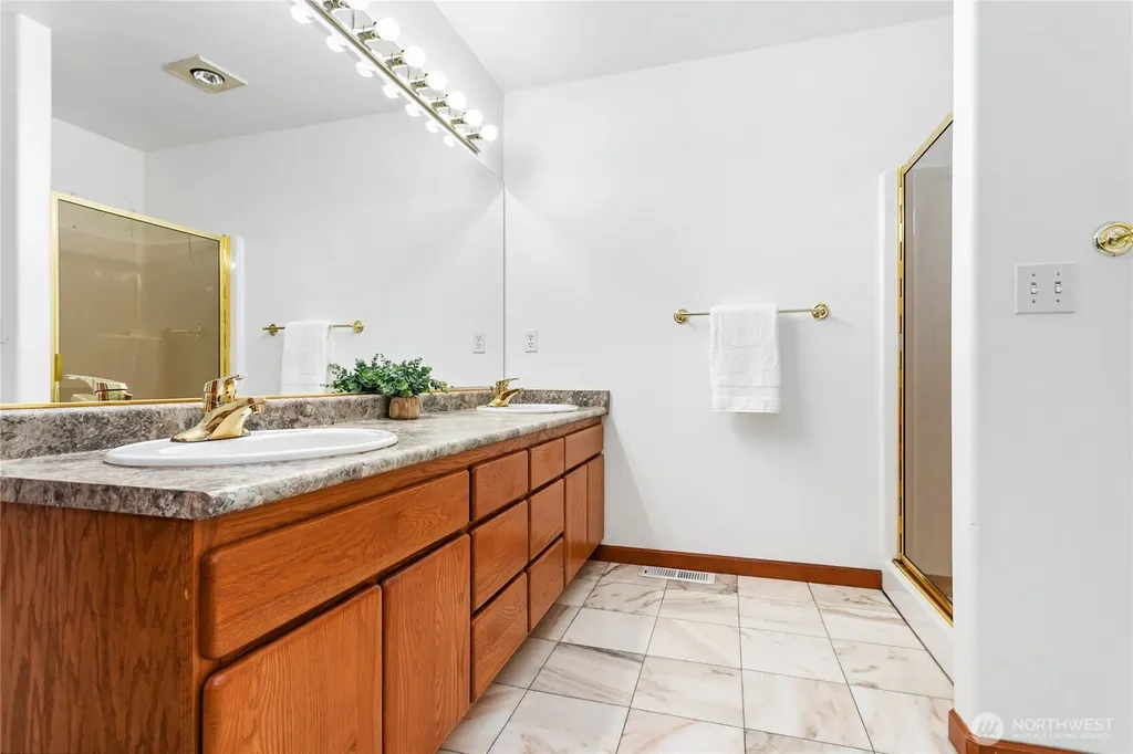 3004 Haggin Street Bellingham WA 98226