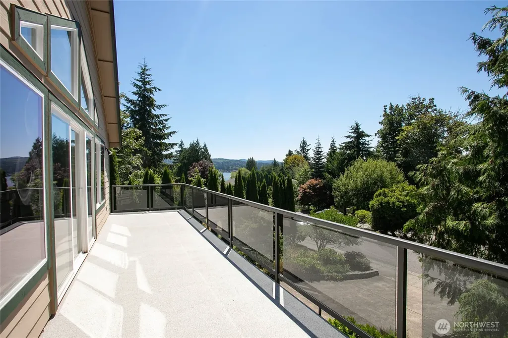 3004 Haggin Street Bellingham WA 98226