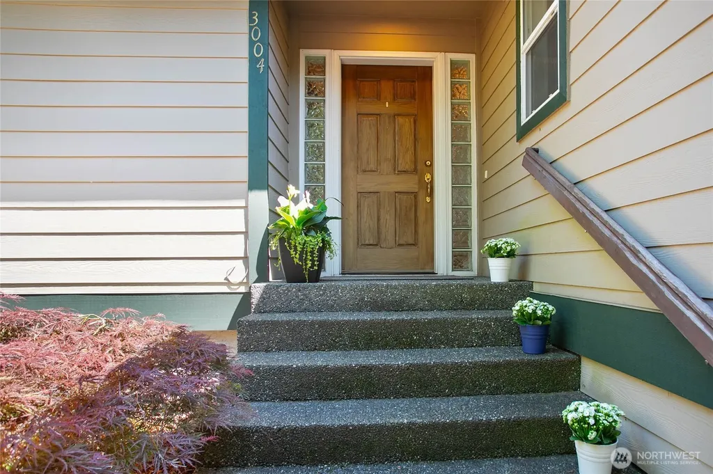 3004 Haggin Street Bellingham WA 98226