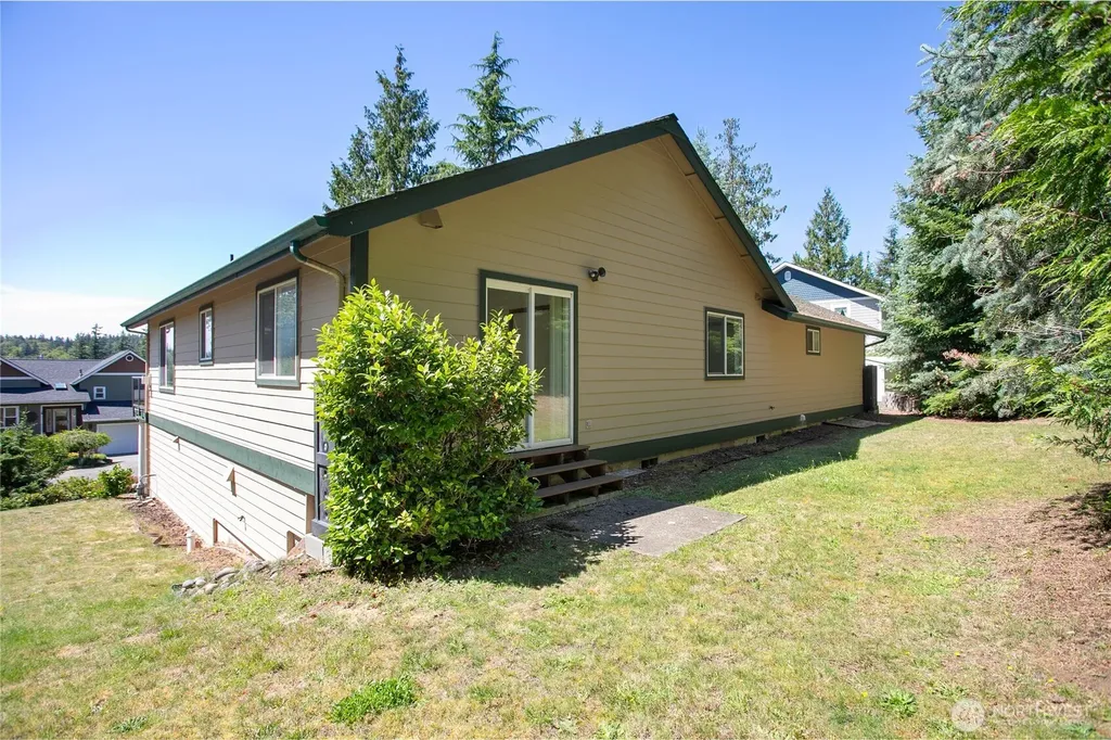 3004 Haggin Street Bellingham WA 98226