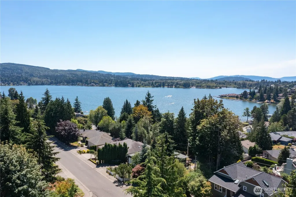 3004 Haggin Street Bellingham WA 98226