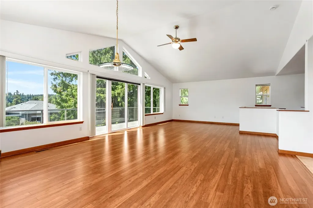3004 Haggin Street Bellingham WA 98226
