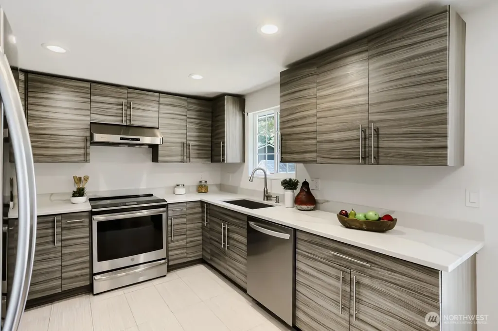 14379 104th Avenue NE Kirkland WA 98034