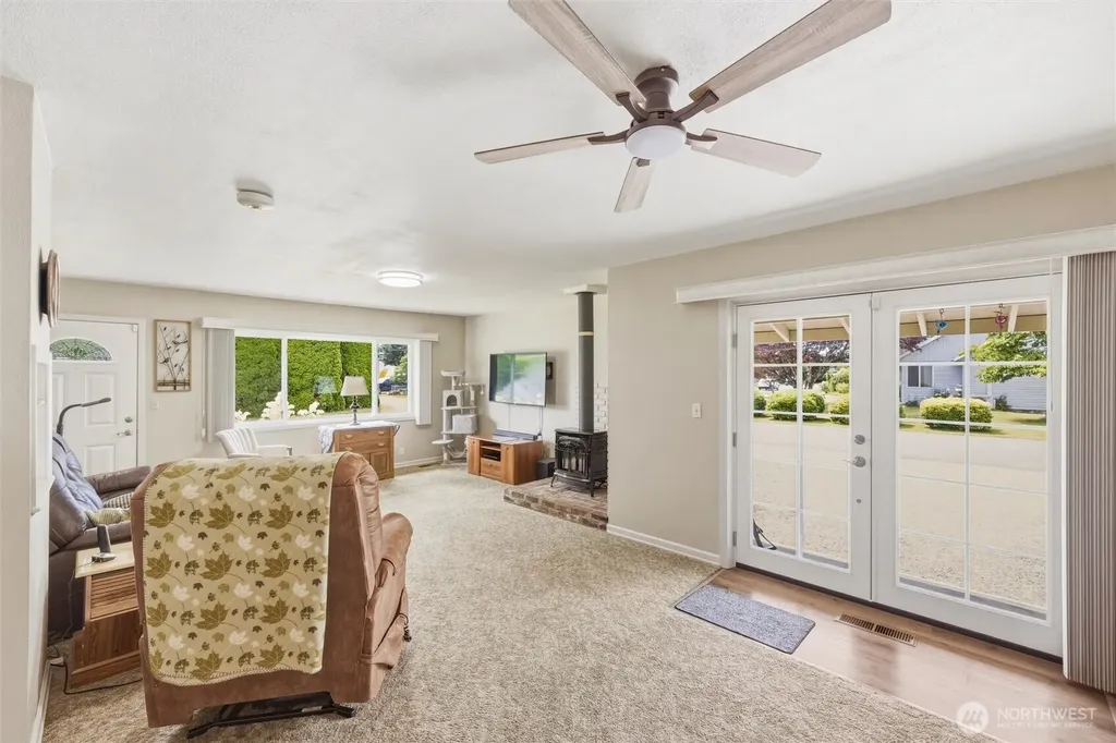 1002 Nelson Street Sedro Woolley WA 98982