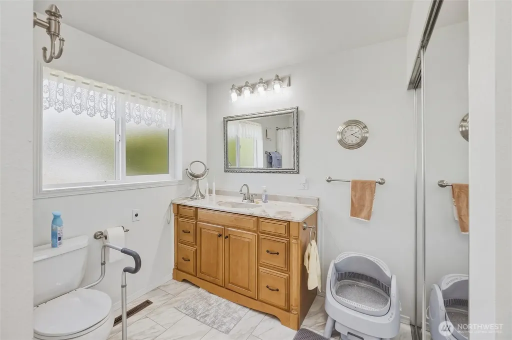 1002 Nelson Street Sedro Woolley WA 98982