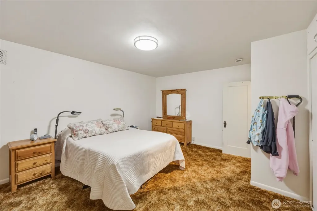 1002 Nelson Street Sedro Woolley WA 98982