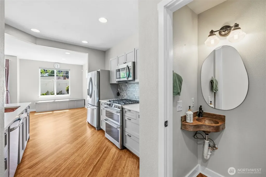 205 Newport Way NW Issaquah WA 98027