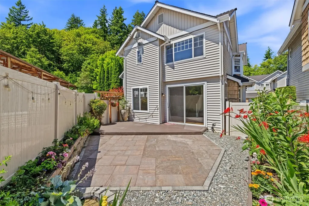 205 Newport Way NW Issaquah WA 98027