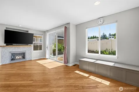 205 Newport Way NW Issaquah WA 98027