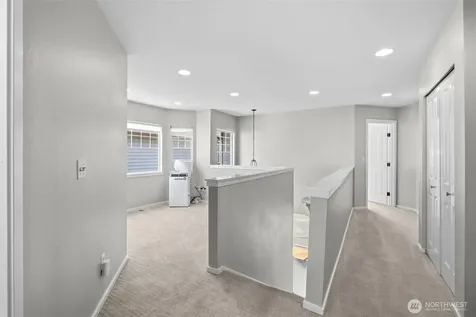 205 Newport Way NW Issaquah WA 98027
