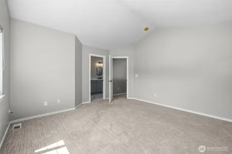 205 Newport Way NW Issaquah WA 98027
