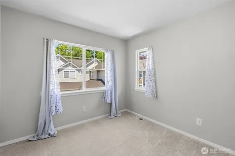 205 Newport Way NW Issaquah WA 98027