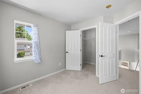 205 Newport Way NW Issaquah WA 98027
