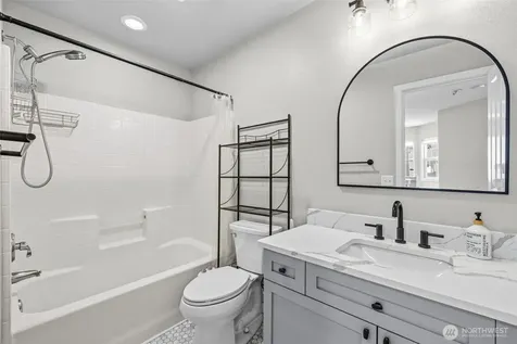 205 Newport Way NW Issaquah WA 98027