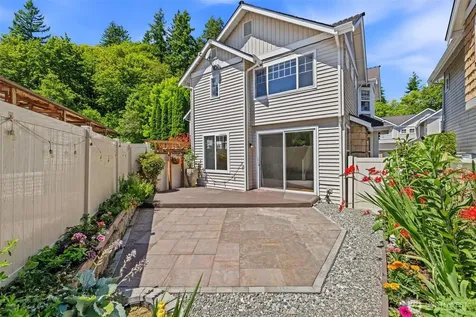 205 Newport Way NW Issaquah WA 98027