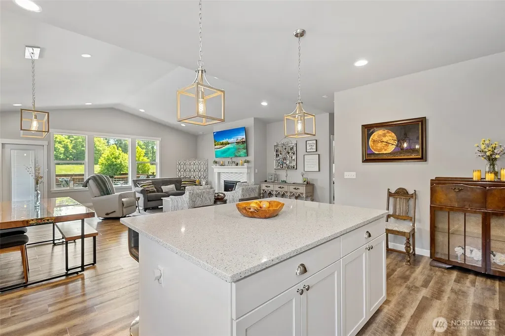 1720 River Walk Lane Burlington WA 98233