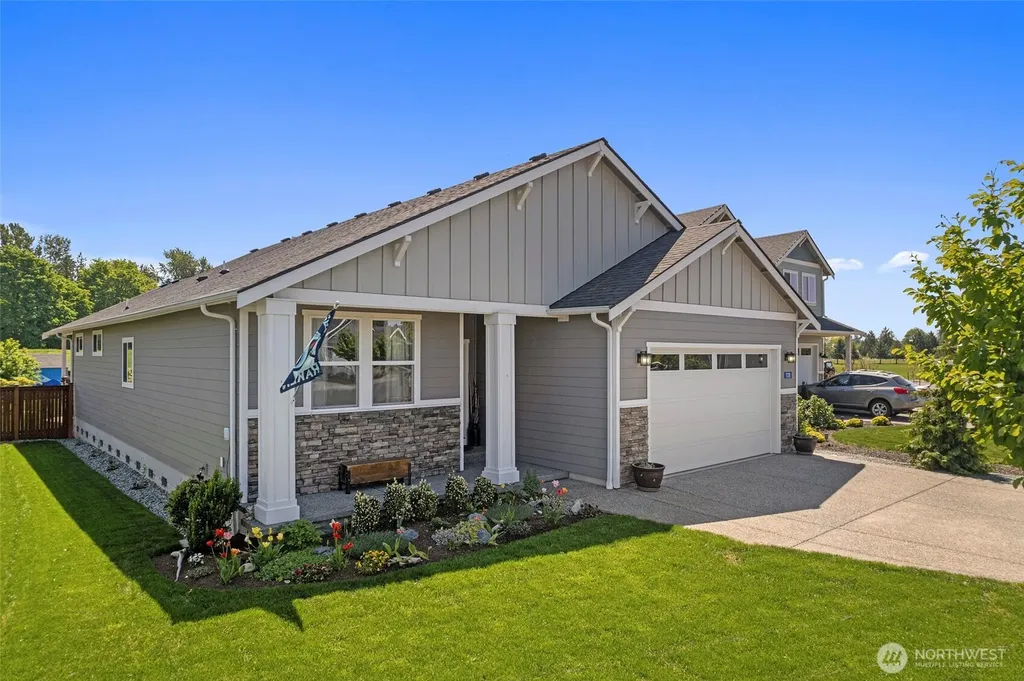 1720 River Walk Lane Burlington WA 98233