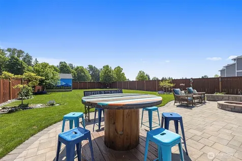 1720 River Walk Lane Burlington WA 98233