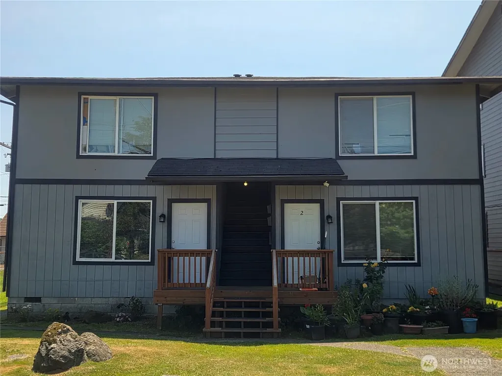 309 E 2nd Aberdeen WA 98520