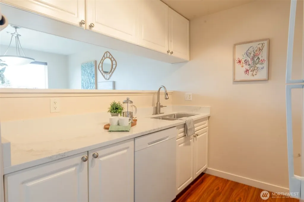 10744 Greenwood Avenue N Seattle WA 98133