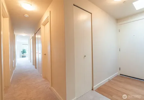 10744 Greenwood Avenue N Seattle WA 98133