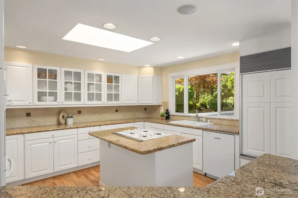10710 NE 190th Street Bothell WA 98011